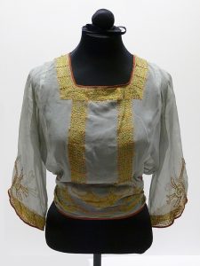 Embroidered Silk Crepe Blouse (1900s-10s); Missouri Historic Costume and Textile Collection, University of Missouri, Columbia