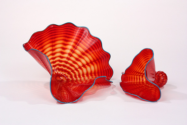 'Tango Red Persian' by Dale Chihuly (2004) Museum of Art and Archaeology, University of Missouri